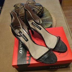 Stunning Dressy Stiletto Sandals Sz8